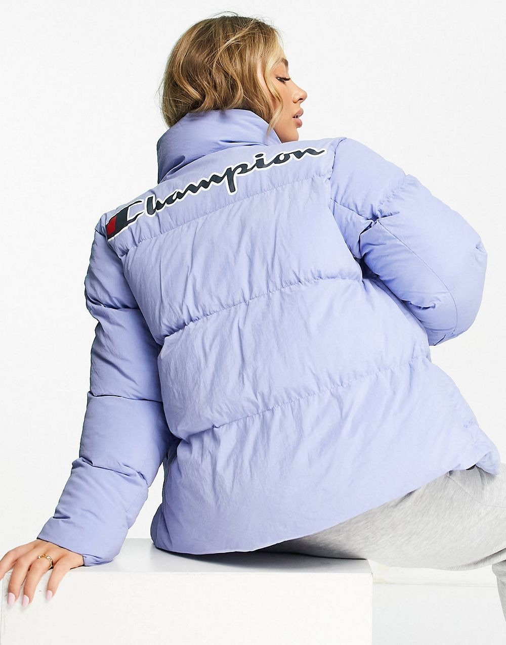 Small Logo Puffer Jacket In Blue - Image 4