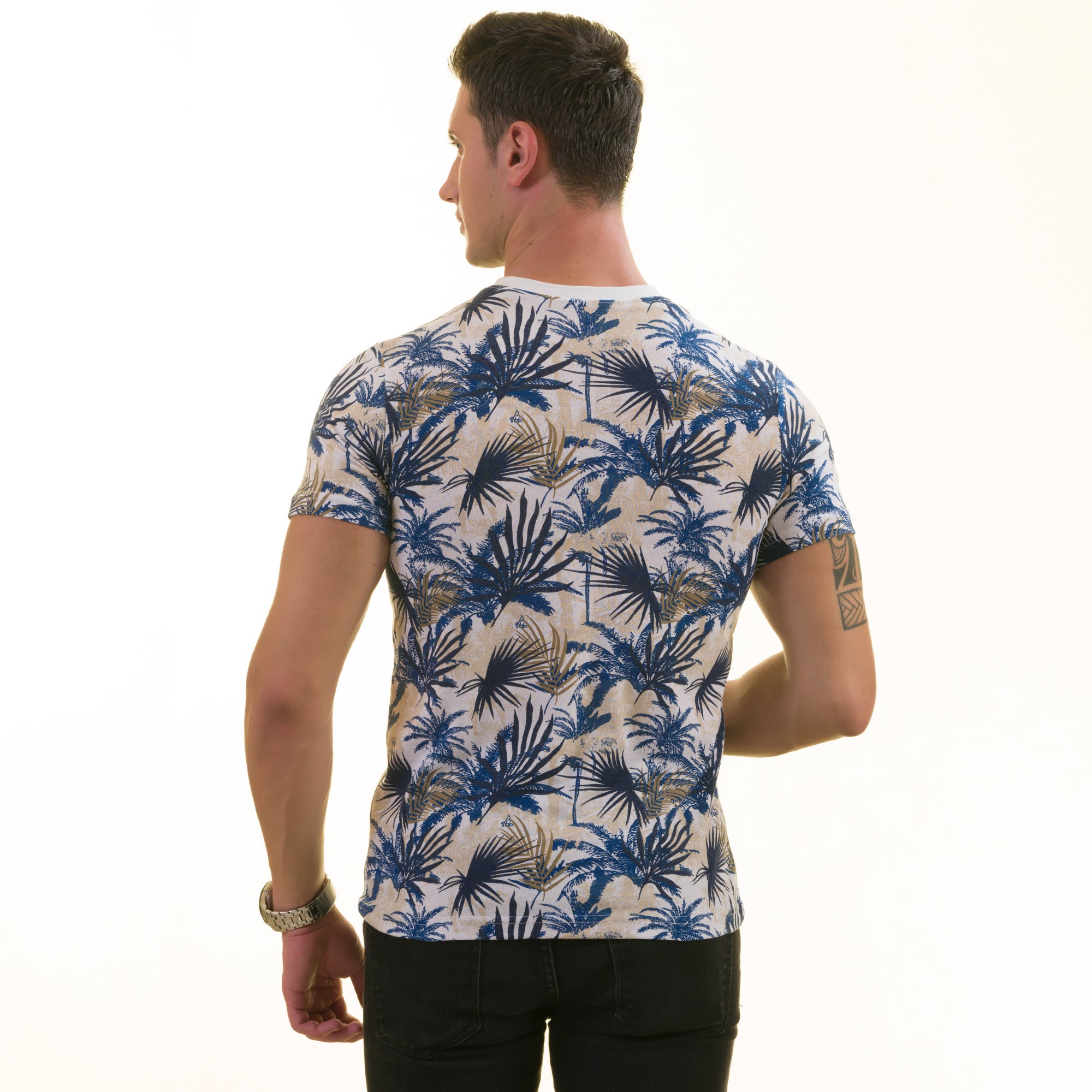 navy blue t shirt