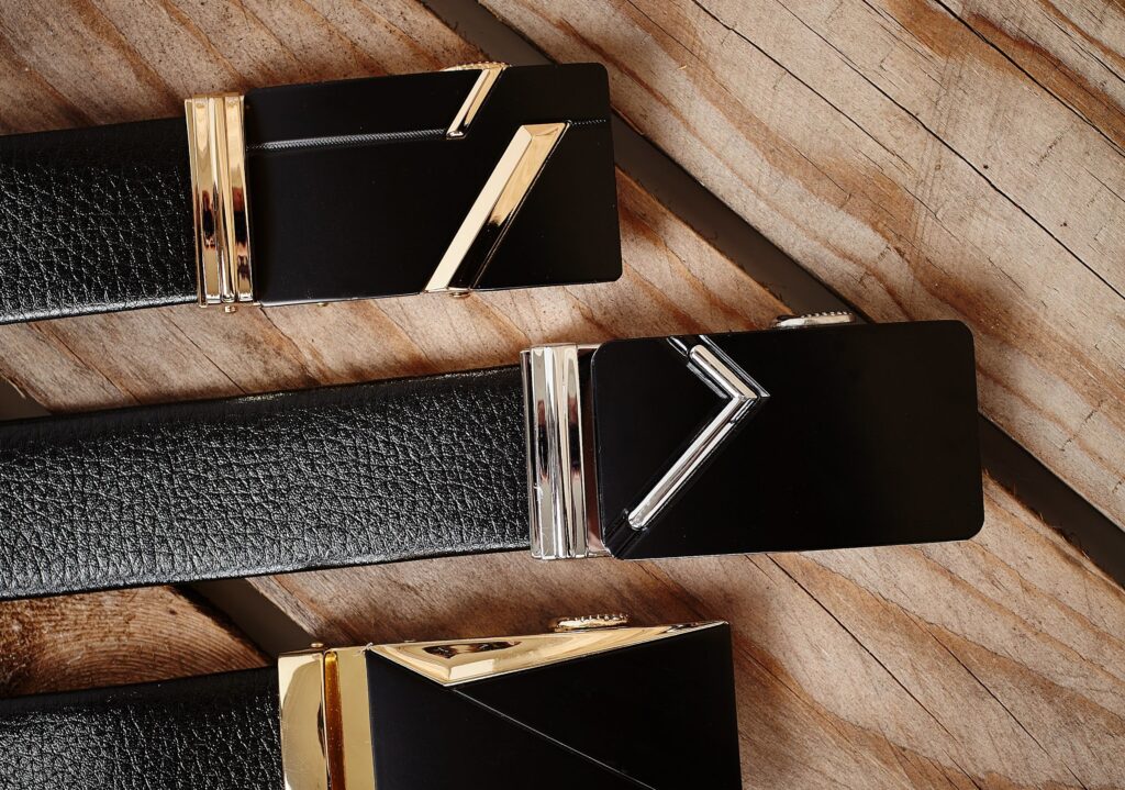 Amedeo leather ratchet belt
